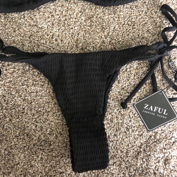 NWT Black Bikini - Picture 4 of 4